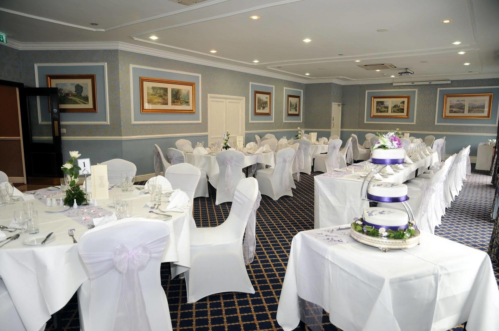Carlton Park Hotel 罗瑟勒姆 外观 照片